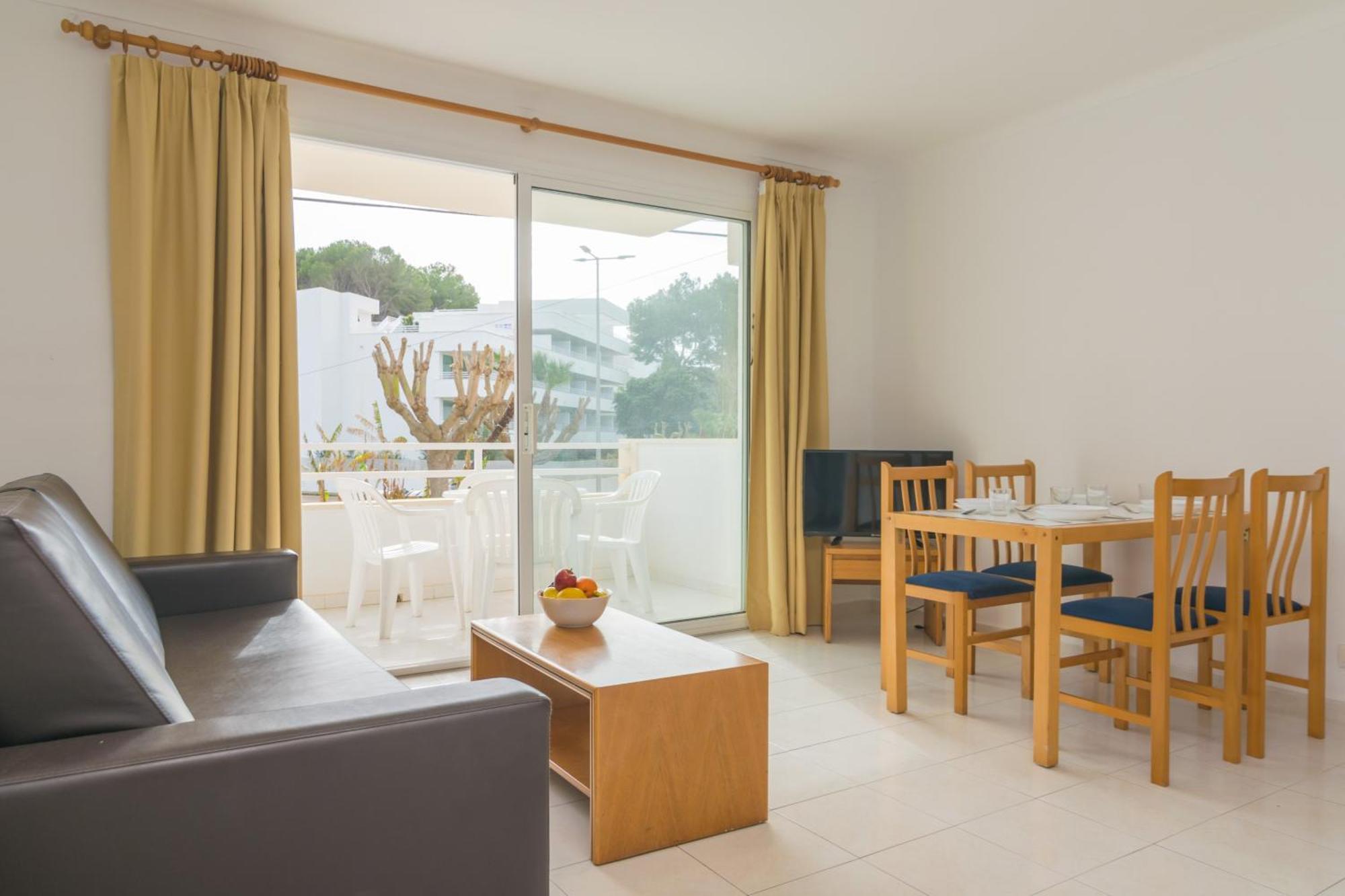 Apartamentos Massanet Canyamel  Exterior photo